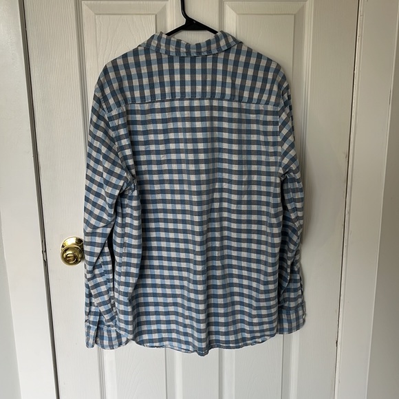 Roots Plaid - Picture 4 of 4